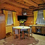 Dom Ukryty Przed Swiatem - Szeroki Bor Casa de Férias *