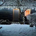 Dom Ukryty Przed Swiatem - Szeroki Bor