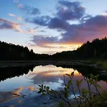 Dom Ukryty Przed Swiatem - Szeroki Bor *