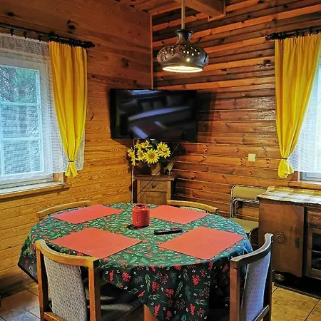 Dom Ukryty Przed Swiatem - Szeroki Bor *