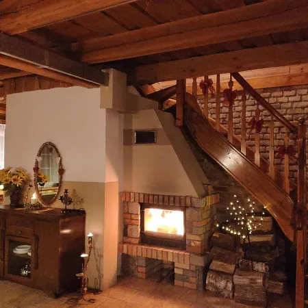 Dom Ukryty Przed Swiatem - Szeroki Bor Ferienhaus *