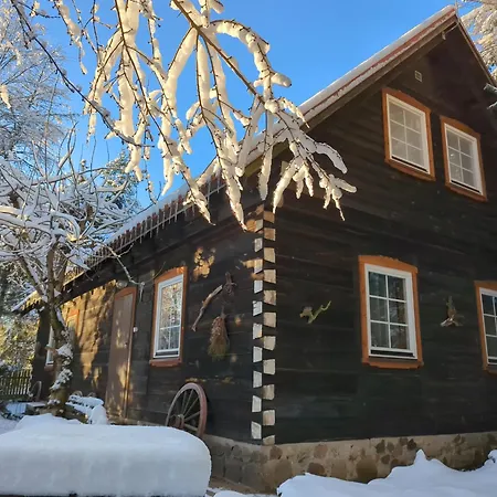 Hébergement de vacances Dom Ukryty Przed Swiatem - Szeroki Bor