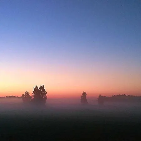 Dom Ukryty Przed Swiatem - Szeroki Bor *